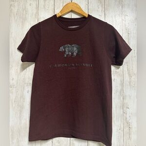 Ring of Fire Burgundy T-Shirt Size M